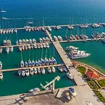 In With Balcony, Air Conditioning, Wifi 4328-4 Τρογκίρ