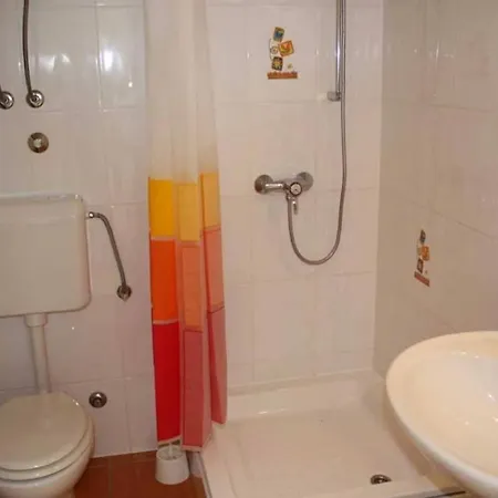 Apartman In With Balcony, Air Conditioning, Wifi 4328-4