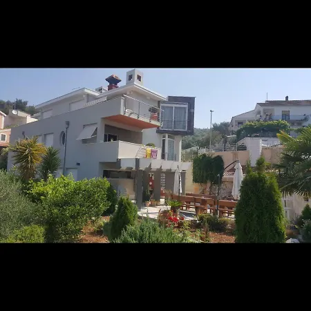 Apartman In With Balcony, Air Conditioning, Wifi 4328-4 *